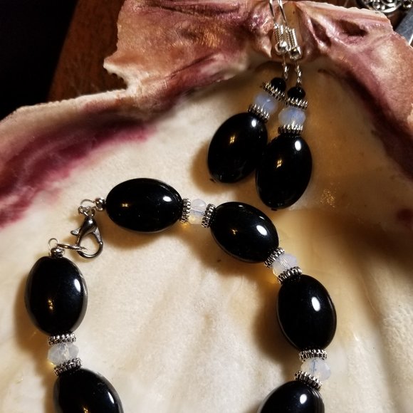 3pc Oval Black Agate Necklace, Bracelet & Earrings - Picture 3 of 5